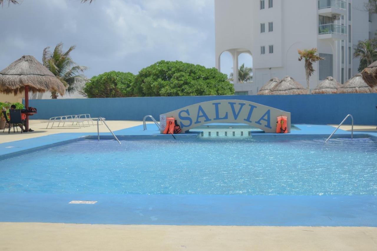 Luxury Caribbean Condos By Salvia Cancun Beachfront Exterior photo