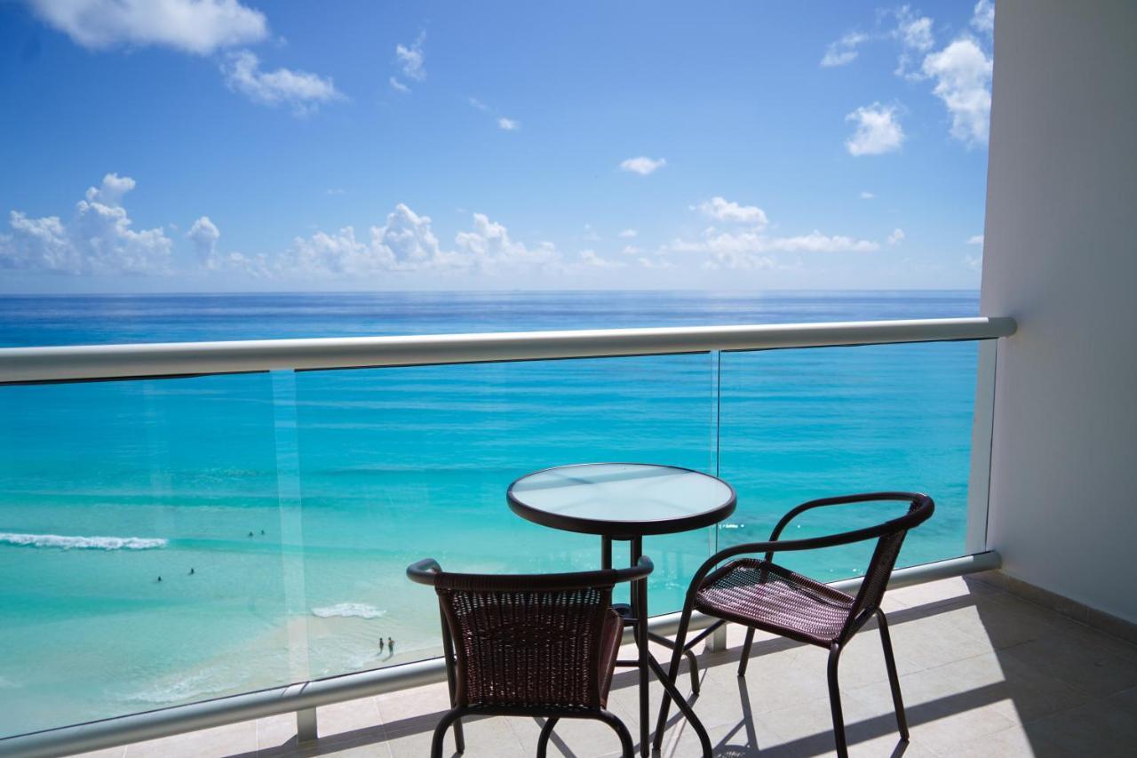 Luxury Caribbean Condos By Salvia Cancun Beachfront Exterior photo