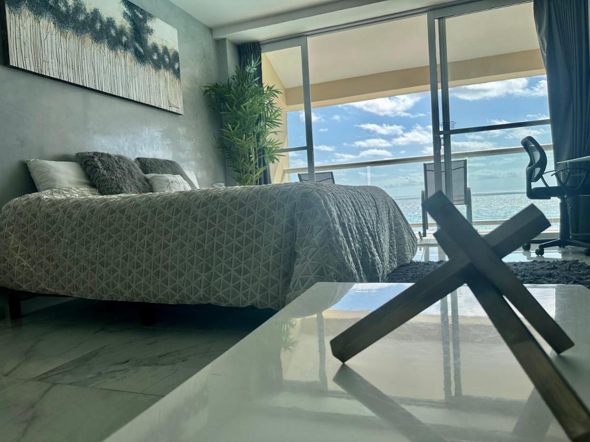 Luxury Caribbean Condos By Salvia Cancun Beachfront Exterior photo