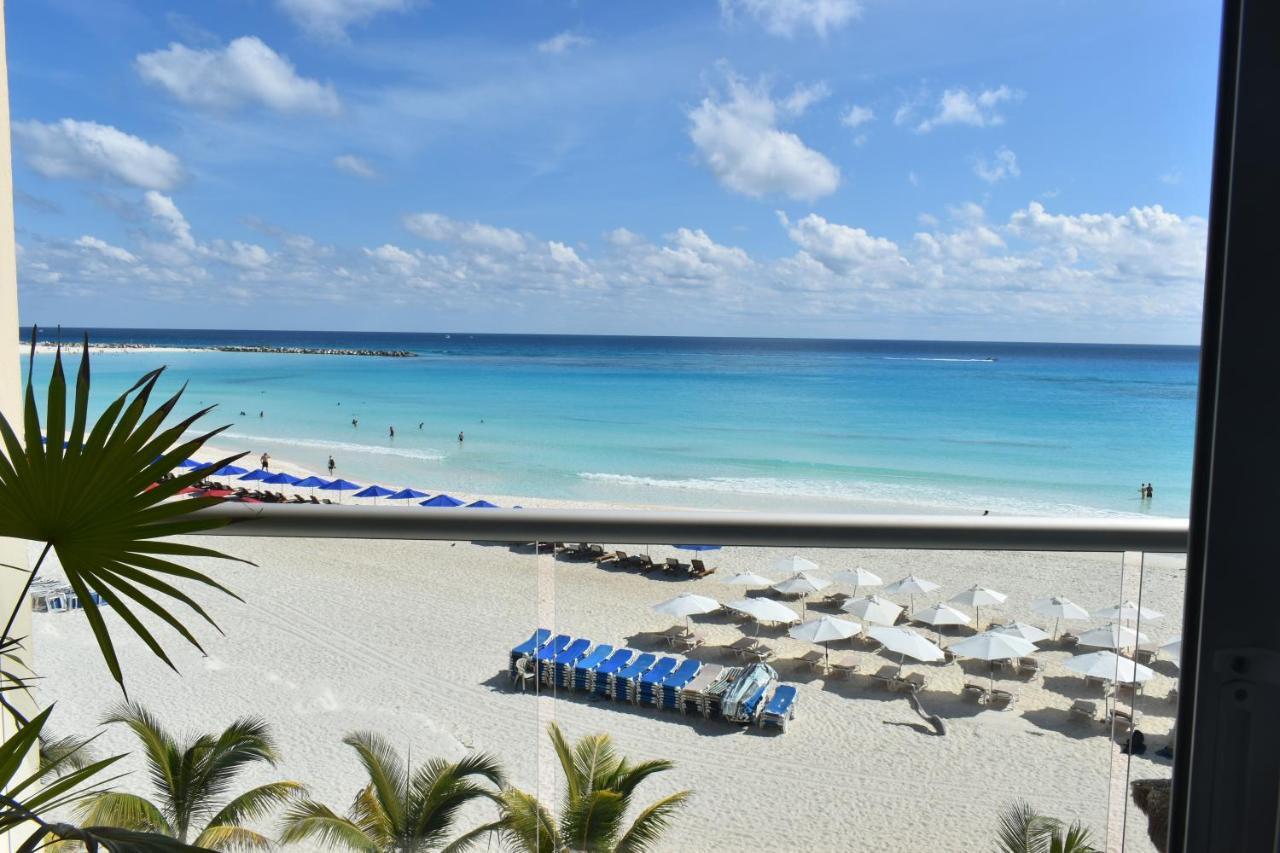 Luxury Caribbean Condos By Salvia Cancun Beachfront Exterior photo