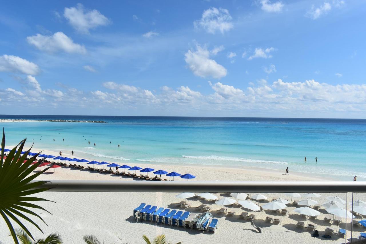 Luxury Caribbean Condos By Salvia Cancun Beachfront Exterior photo